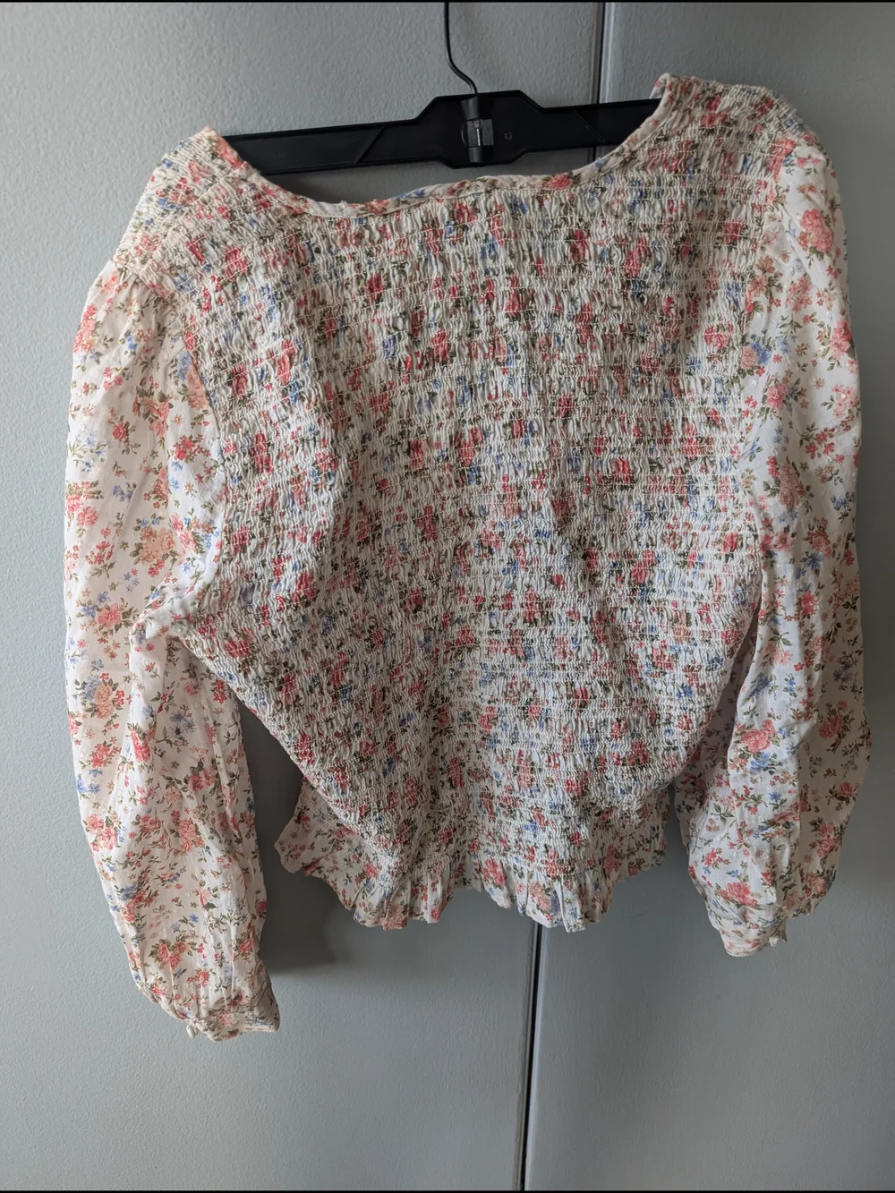 Closet Clean Out Sale. Spring Bundle Anthropologie, Abercrombie, American Eagle - Picture 5 of 13